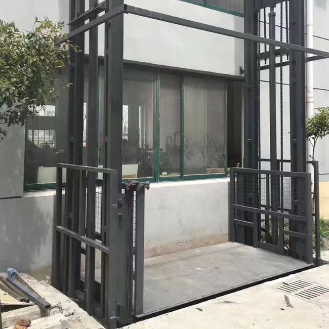 阆中5吨室外升降货梯